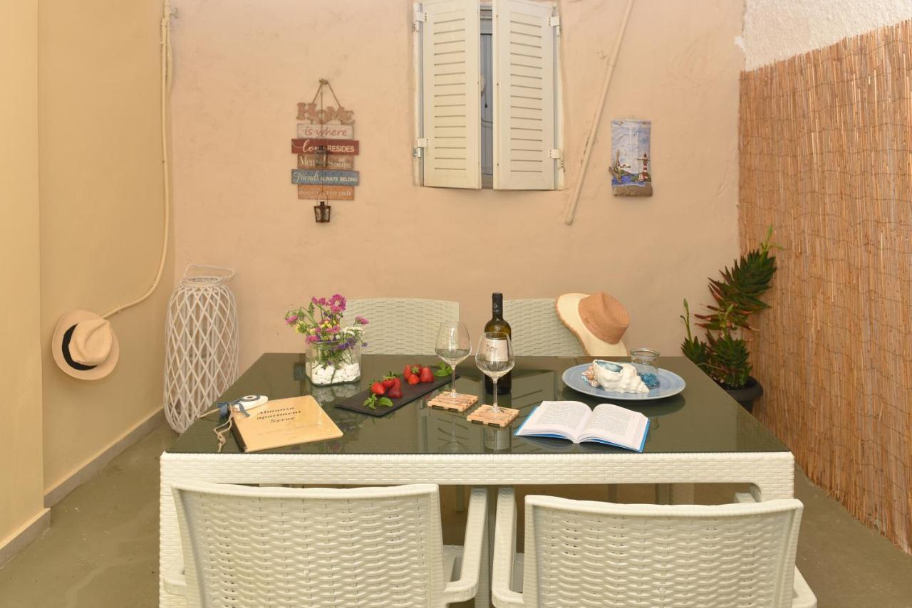 Almanza Apartment Syros Ермополи Екстериор снимка